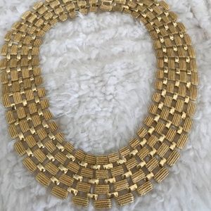 Stunning two-tone gold-plated collar NWOT
